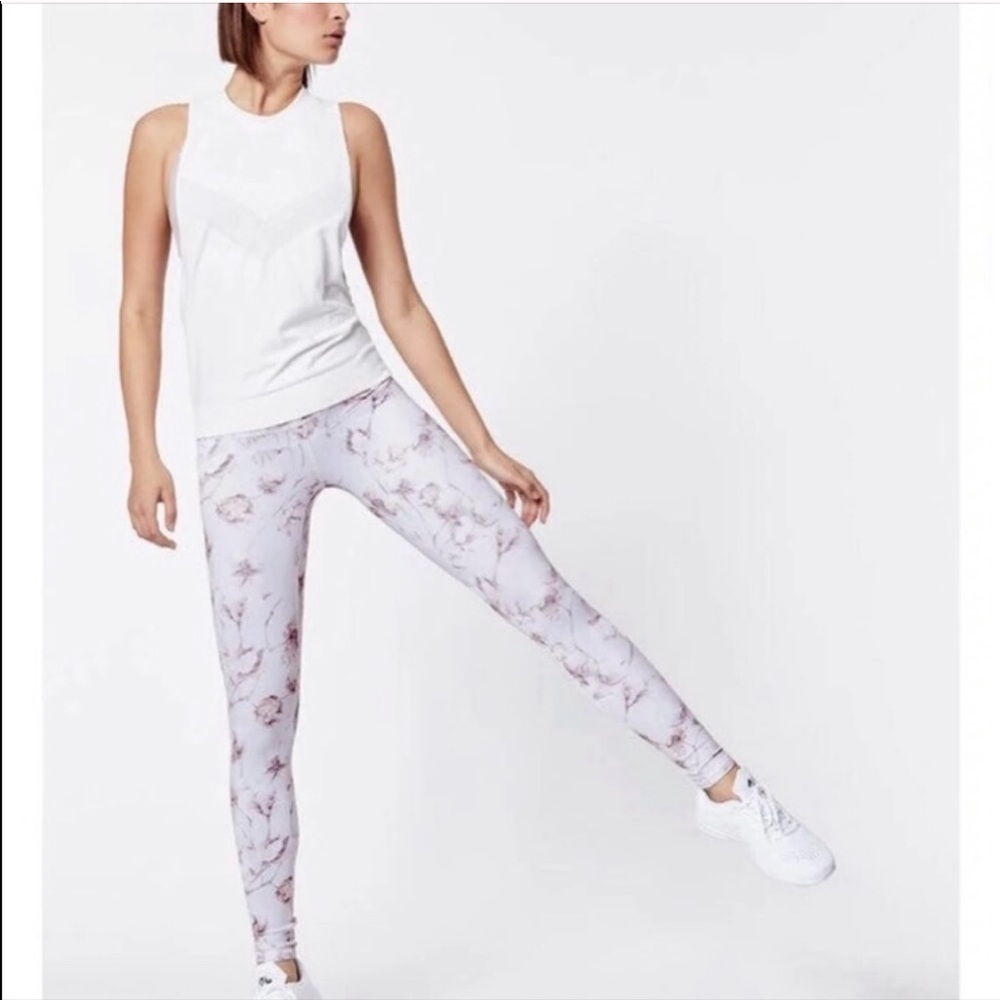 Varley leggings size Small